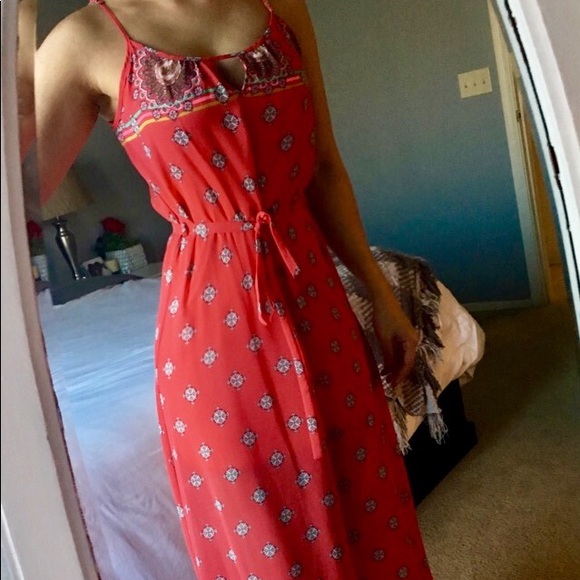 Dresses & Skirts - Coral Maxi Dress